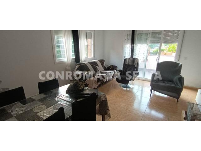 Venta de chalet pareado en Vidreres photo 0