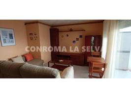 Se vende precioso piso con opción a parking en Blanes photo 0