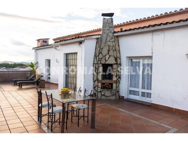 Piso en venta en Vidreres photo 0