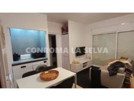 Venta de piso en Malgrat de Mar photo 0