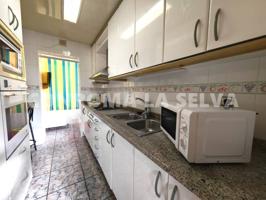 Venta de piso en Blanes photo 0