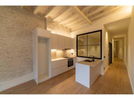 Venta de piso en Vic, Plaza mayor photo 0