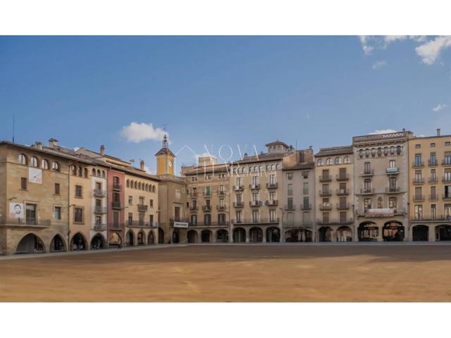 PIS A LA PLAÇA MAJOR DE VIC photo 0