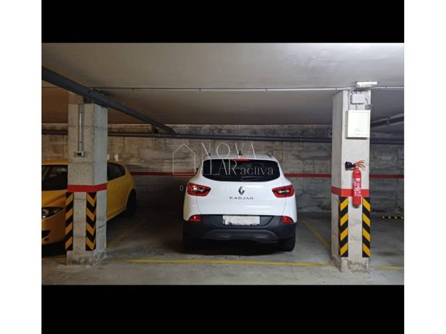 Plaça de d'aparcament àmplia a Centelles photo 0