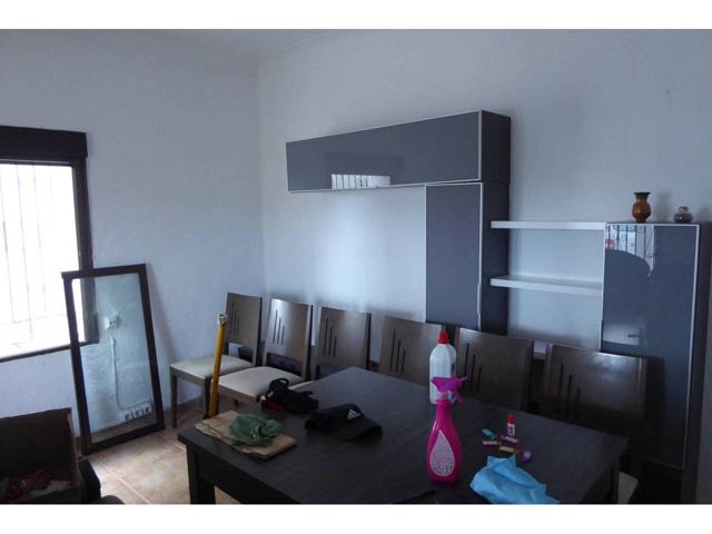 CASA EN VENTA CON SOLAR photo 0