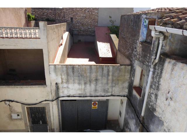 ALMACEN EN VENTA CALIG photo 0