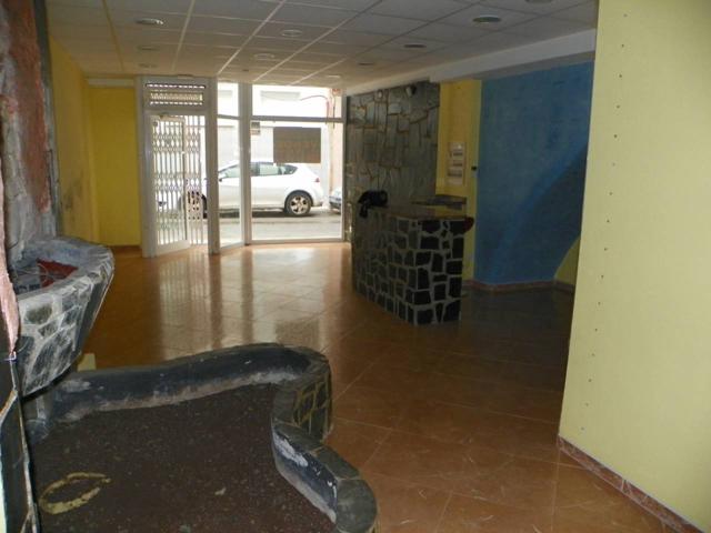 LOCAL COMERCIAL EN VENTA photo 0