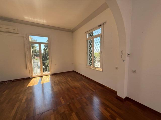 Piso en alquiler en Sarrià photo 0