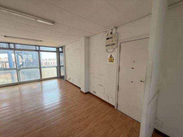 oficina ubicada en la Plaza Gala Plácida. photo 0