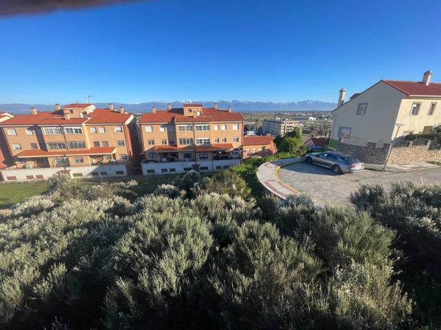 solar 430m2 en Urbanización El Prado por encima Avda de las Angustias photo 0