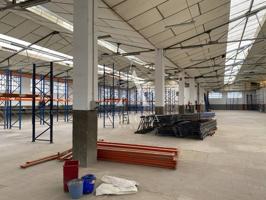 Nave industrial en alquiler en Sant Boi de Llobregat photo 0