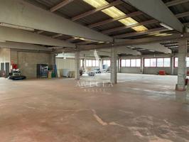 Nave industrial en Alquiler en Castelldefels photo 0