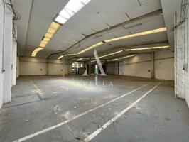 Nave industrial en alquiler en Barberà del Vallès photo 0