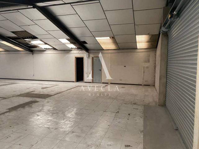 Nave industrial en Alquiler en Coll Favà-Can Magí Sant Cugat del Vallès photo 0
