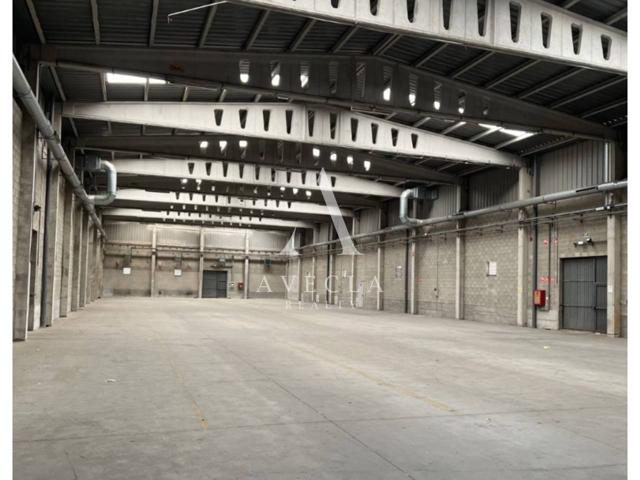 Nave corporativa en Alquiler en L'Hospitalet de Llobregat photo 0