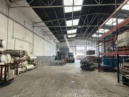 Nave en Alquiler en Palau-solità i Plegamans photo 0