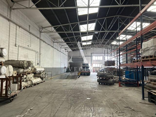 Nave en Alquiler en Palau-solità i Plegamans photo 0