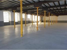 Nave Industrial en Alquiler en Cornellà de Llobregat photo 0
