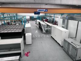 Nave Industrial en Alquiler en Rubí photo 0