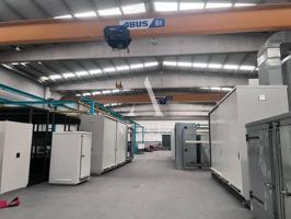 Nave Industrial en Alquiler en Rubí. photo 0