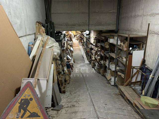 Nave Industrial en Venta en Terrassa photo 0