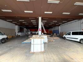 Nave Industrial en Alquiler en Terrassa. photo 0