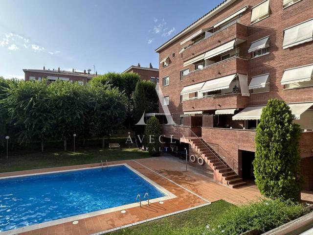 Piso en Venta en Sant Cugat del Vallès photo 0