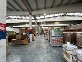 Nave Industrial en Alquiler en Terrassa photo 0