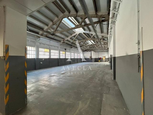 Nave en Industrial en Alquiler en Barberà del Vallès photo 0