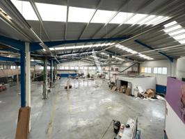 Nave Industrial en Alquiler en Sant Joan Despí photo 0