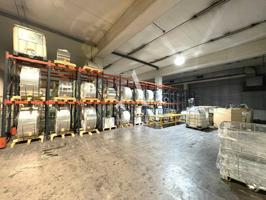 Nave Industrial en Venta en Castellbisbal photo 0