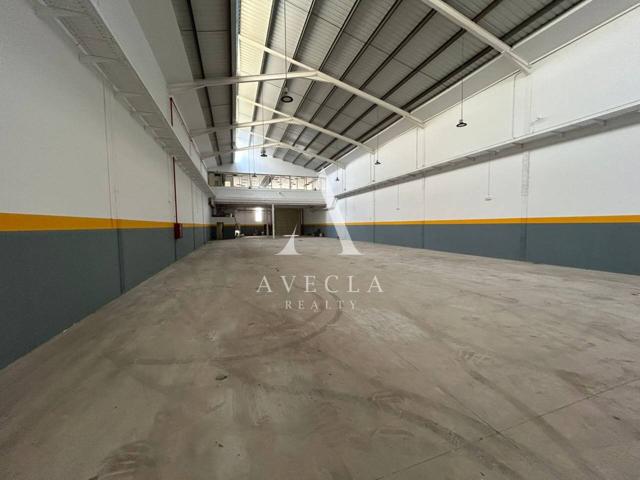Nave Industrial en Alquier en Badalona photo 0