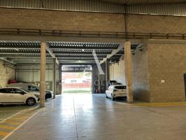 Nave Industrial en Venta en Palau-Solità i Plegamans photo 0