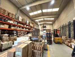 Nave Industrial en Alquiler en Viladecans photo 0