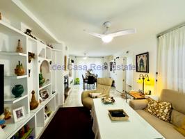 Amplio Chalet adosado en Churriana photo 0
