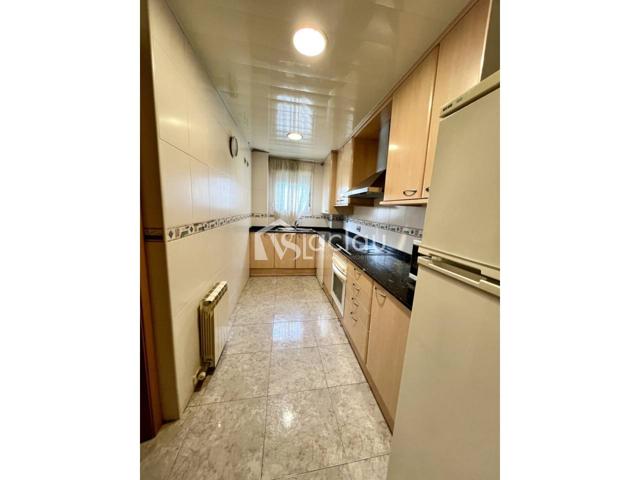 Piso en venta con parking y trastero photo 0