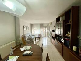 Estupendo piso en venta con jardín privado en el mismo edificio photo 0