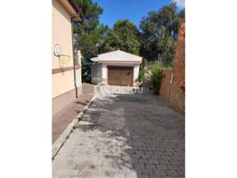 Oportunidad: vivienda doble con piscina en entorno natural photo 0