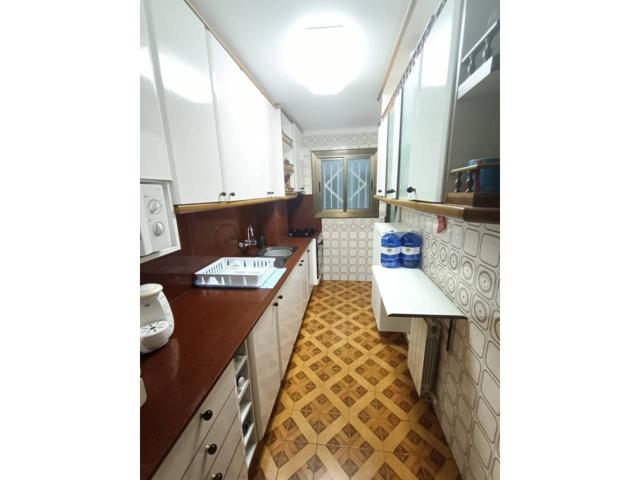 Piso de 3 habitaciones con ascensor en la Salud photo 0