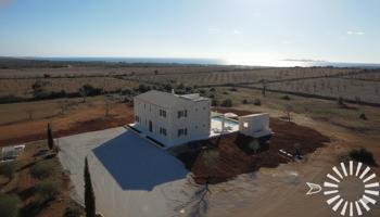 Casa rustica venta en Es Llombards_ Ses Salines de 450 m2 photo 0