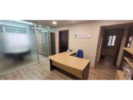 Alquiler Oficina con muebles photo 0