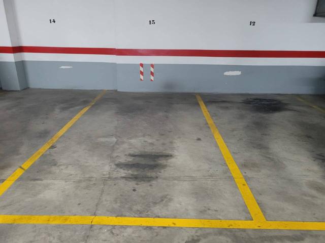 Alquiler de plazas de aparcamiento en Sabadell Centre photo 0