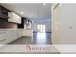 Chalet en venta en Paracuellos de Jarama photo 0