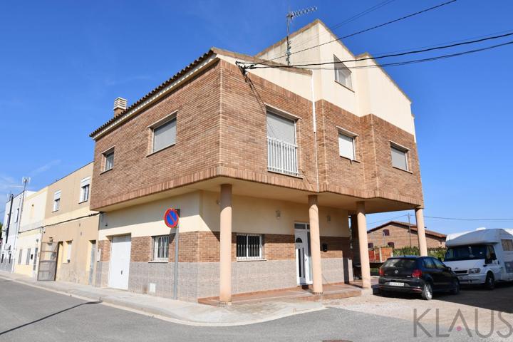 Unifamiliar En venta en Muntells, Sant Jaume D Enveja photo 0