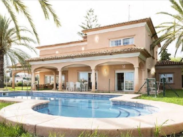 Villa En venta en Villajoyosa - La Vila Joiosa photo 0