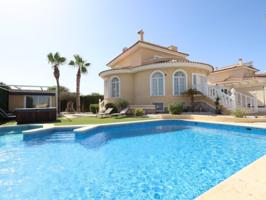 Villa En venta en Rojales photo 0