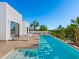 Villa En venta en Cabo Roig, Orihuela photo 0