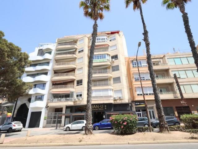 Piso En venta en Torrevieja photo 0