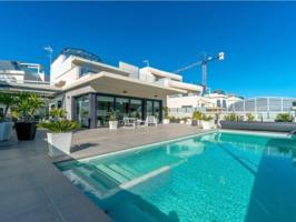 Unifamiliar Separadas En venta en Campoamor, Orihuela photo 0