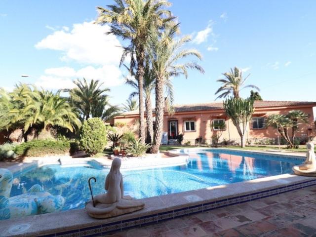 Unifamiliar Separadas En venta en Torrevieja photo 0